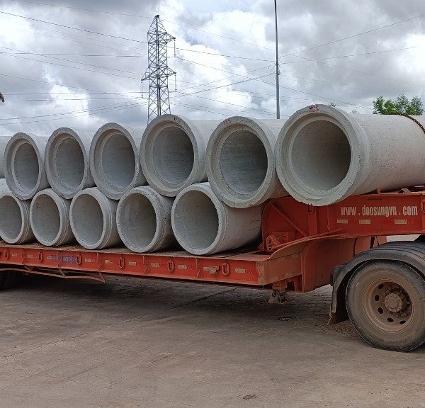 Vận chuyển cống bê tông các loại tại KCN Hải Sơn Đức Hòa Long An