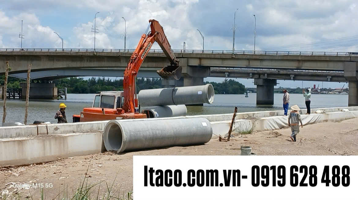 Giá Cống Ly Tâm Chi Tiết D300 D400 D600 D800 D1000 D1200 Tại Long An